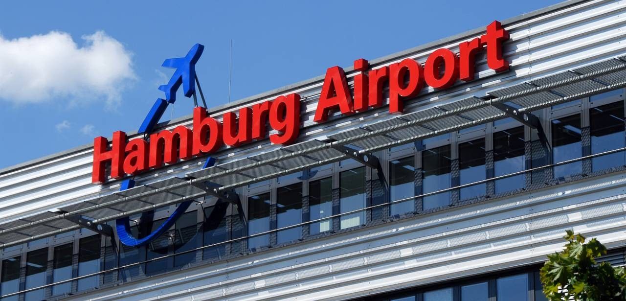 Hamburger Flughafen gründet Betreibergesellschaft für (Foto: AdobeStock - nmann77 360693603)